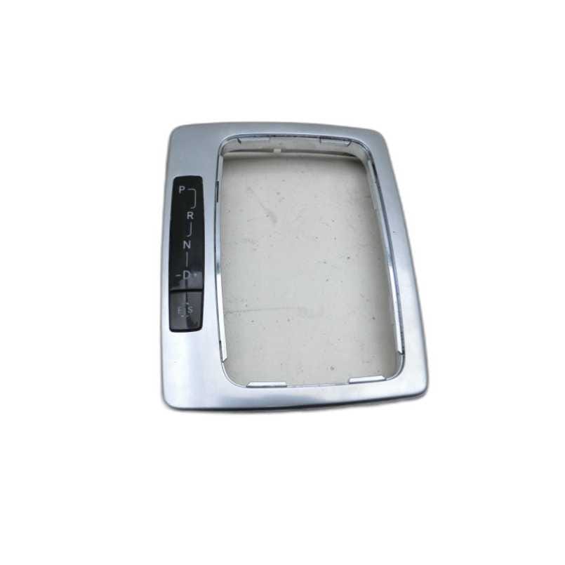 قاب دور لیور دنده بنز e200 اتاق w212