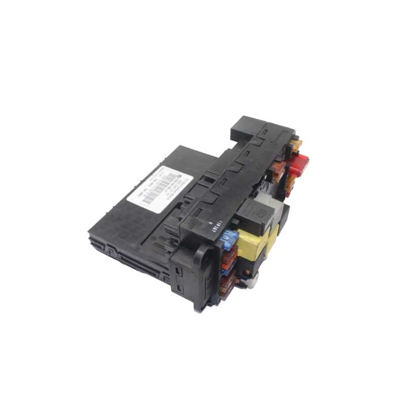 جعبه فیوز داخل کابین بنز C200 اتاق W203