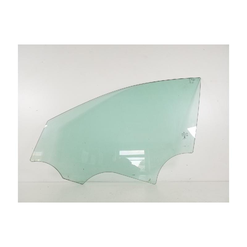 شیشه درب جلو چپ بنز E200