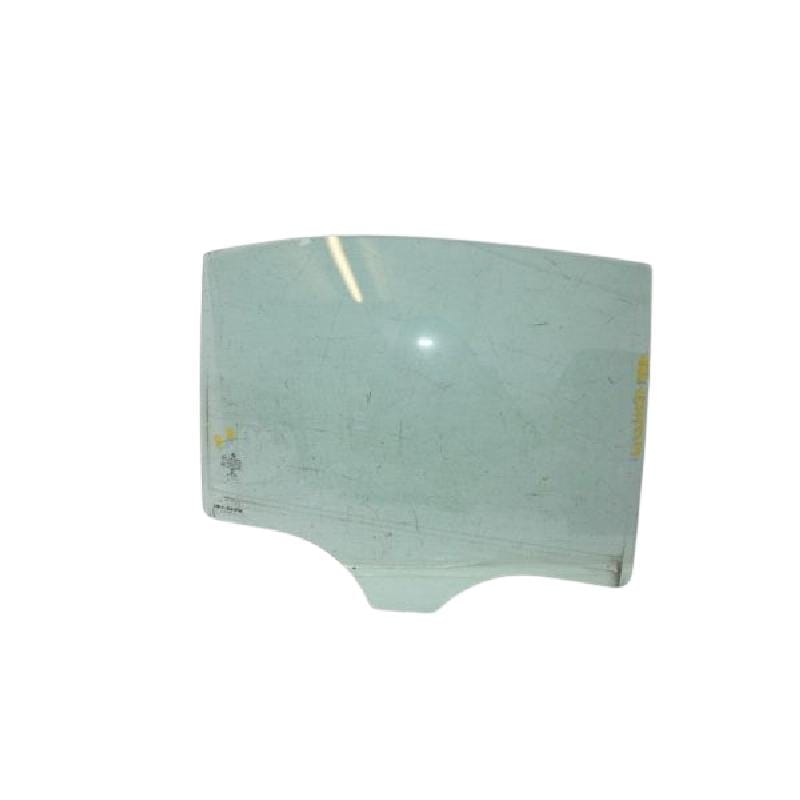 شیشه درب عقب راست بنز e200