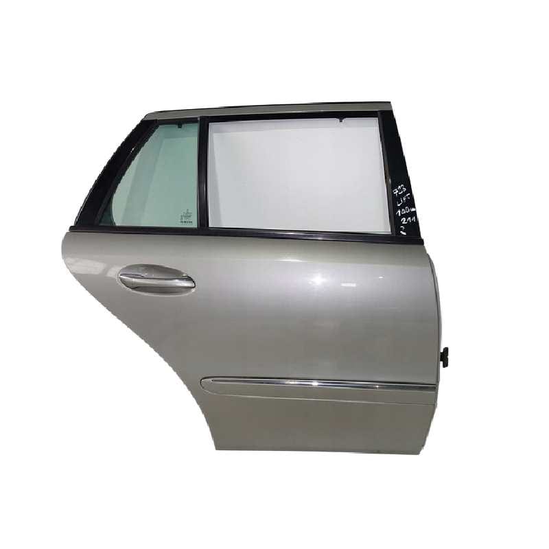 درب عقب راست سمت شاگرد بنز E350 اتاق W211
