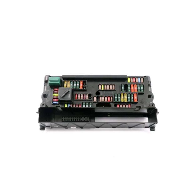 جعبه فیوز داخل کابین بی ام و 528 اتاق f10