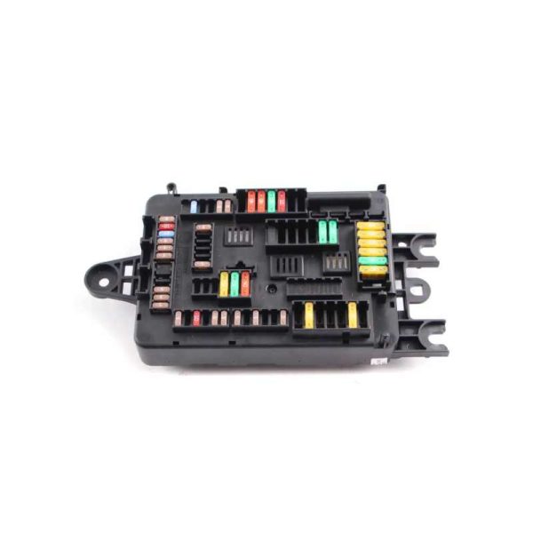جعبه فیوز داخل کابین بی ام و 320 اتاق F30