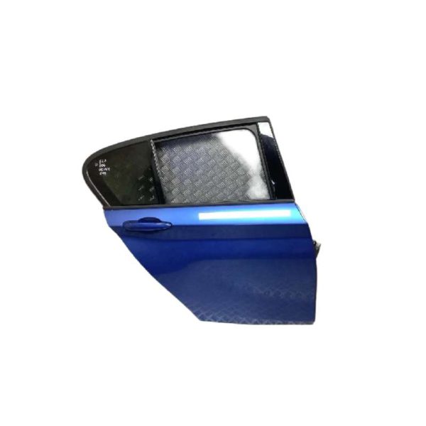 درب عقب راست سمت شاگرد بی ام و 523 اتاق f10
